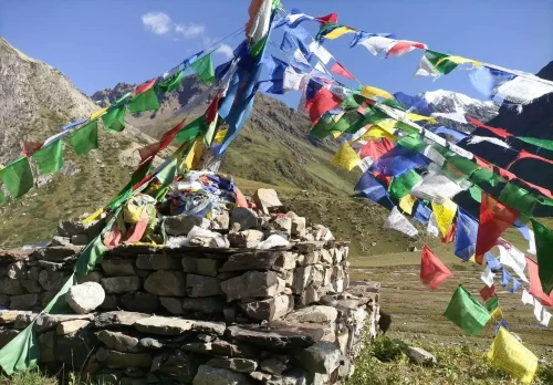 Kyarkoti trek-f